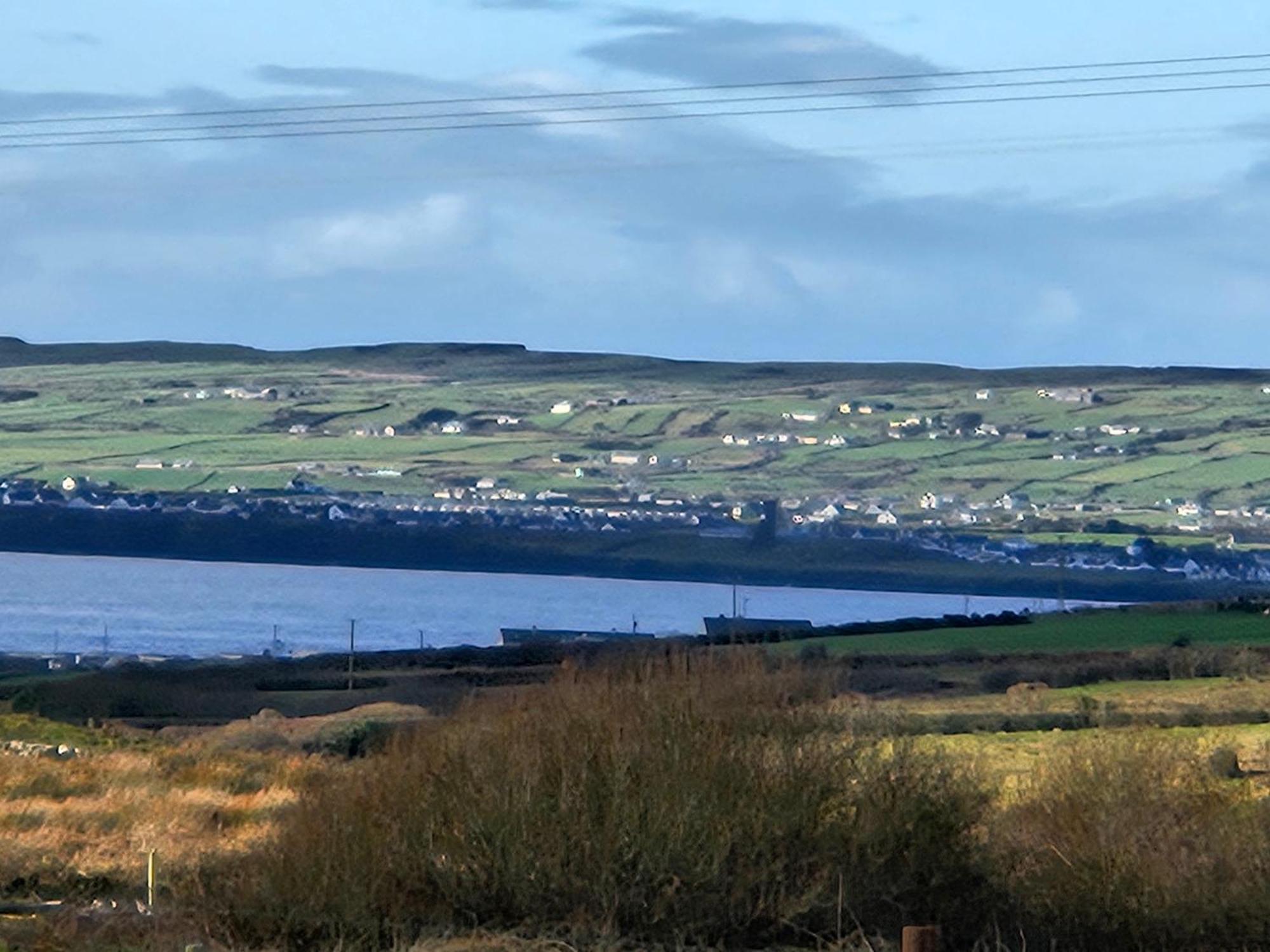 Maison d'hôtes Suaimhneas à Lahinch Extérieur photo